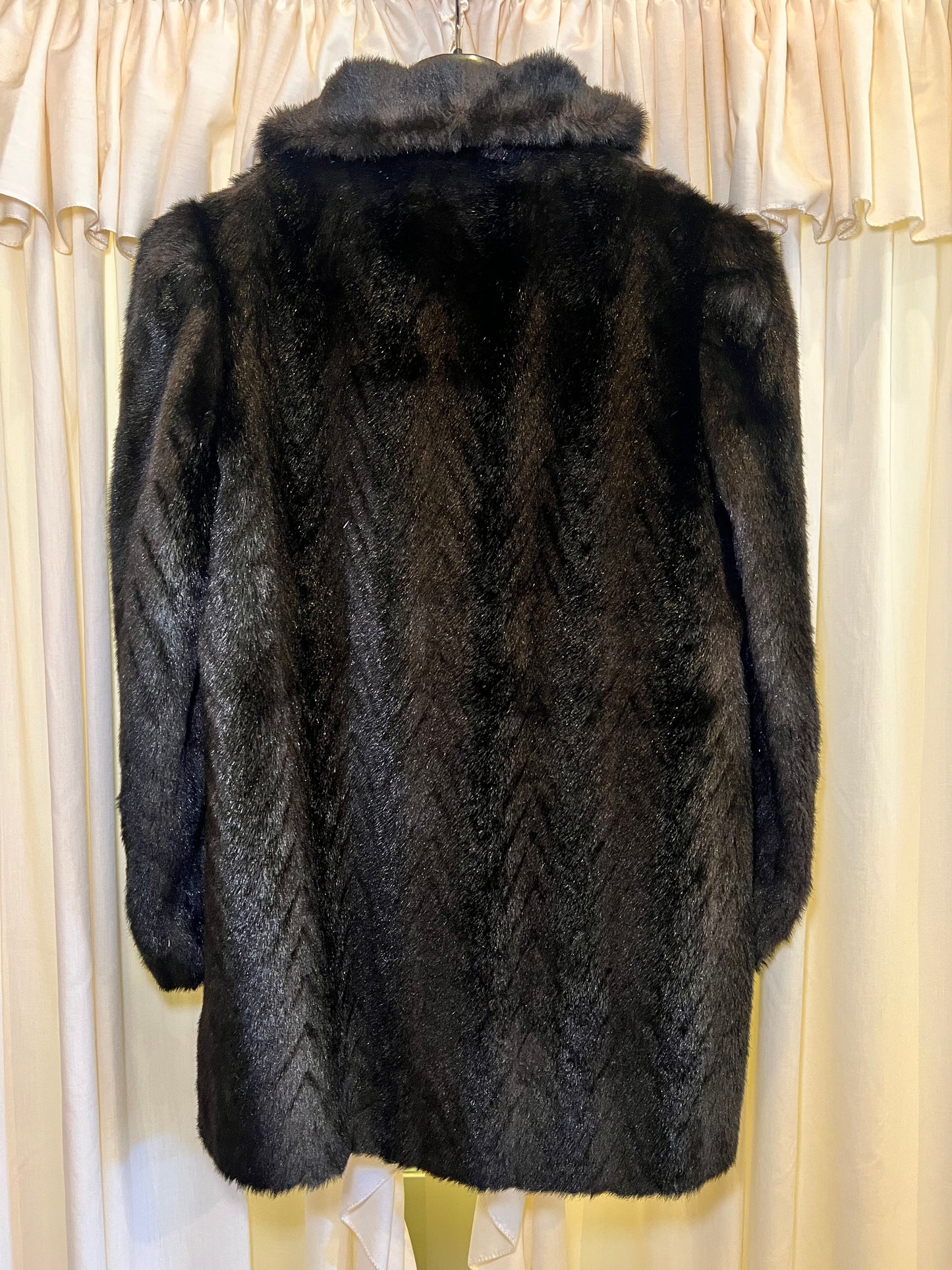 1970s Dubrowsky & Perlbinder Faux Fur Coat
