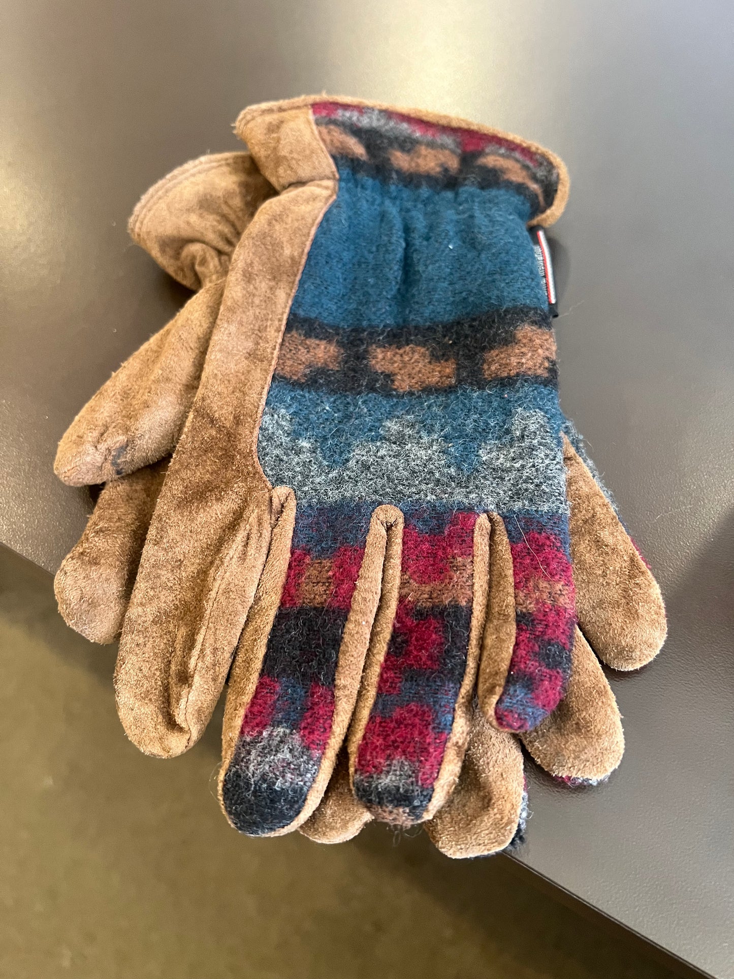 Vintage Thinsulate Suede Gloves