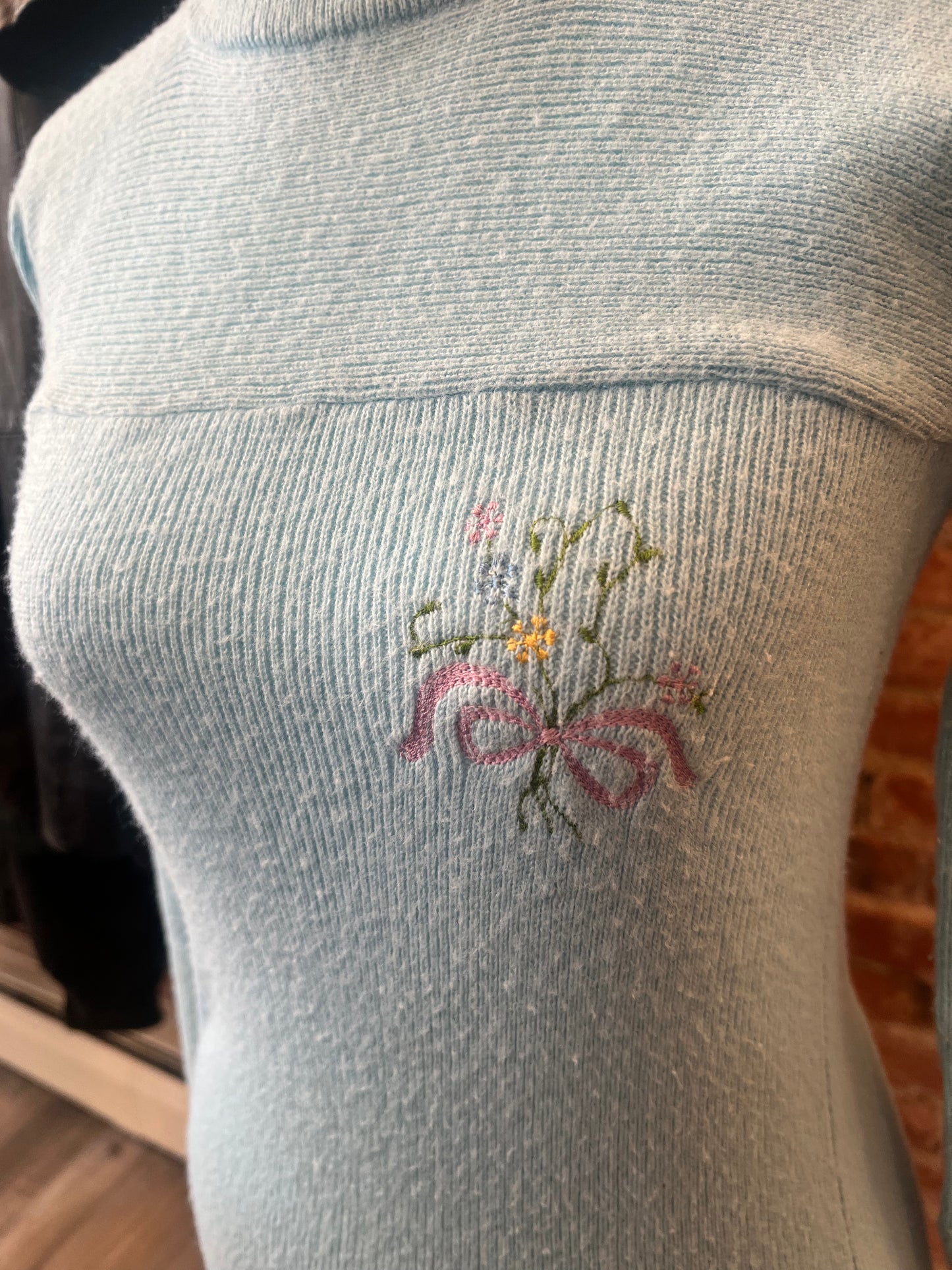 60s Embroidered Sweater