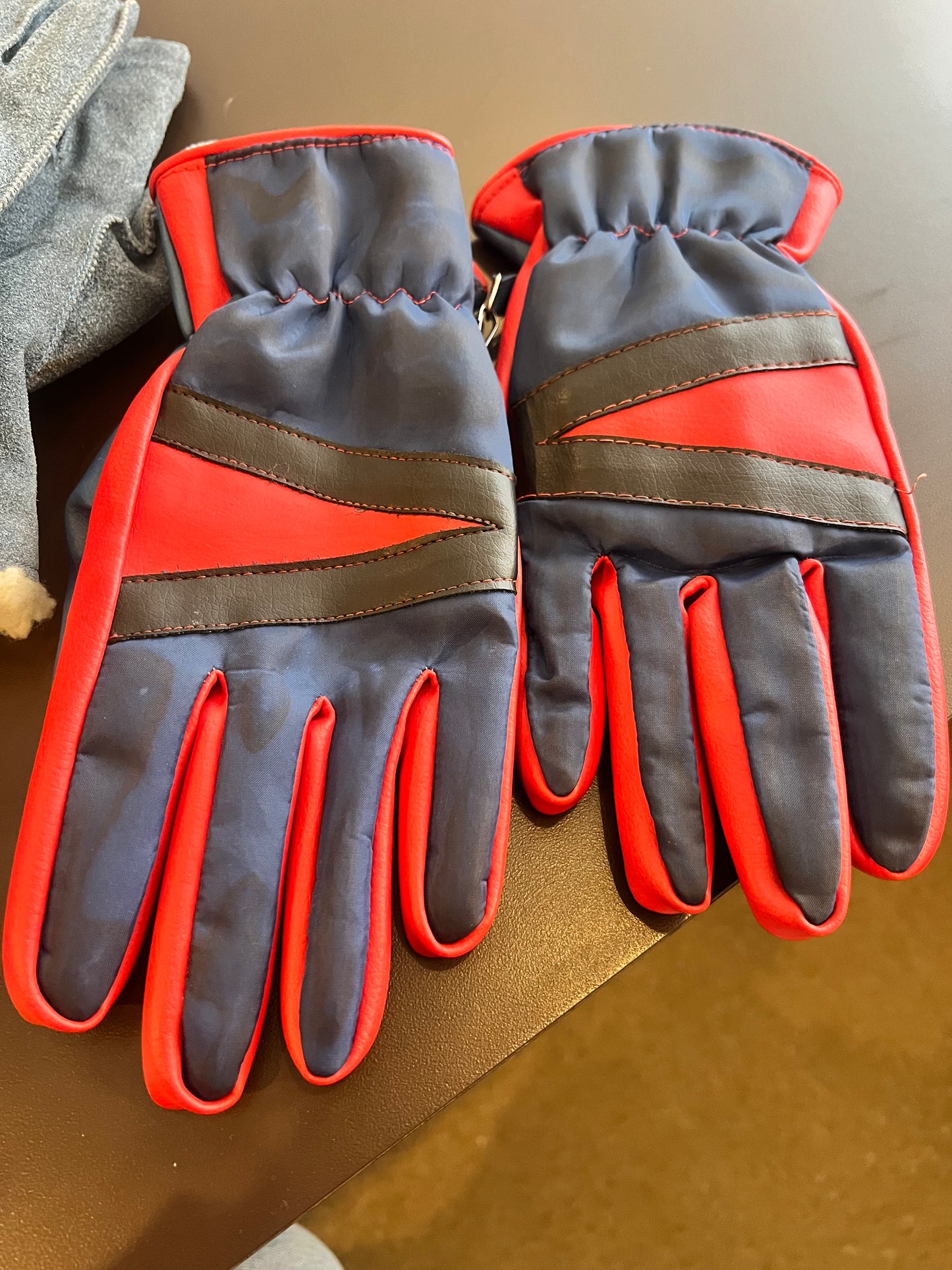 Vintage Red & Blue Winter Gloves
