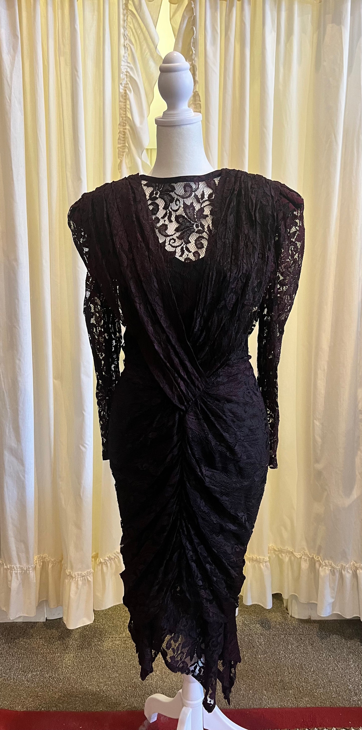 80s a la carte California Lace Dress