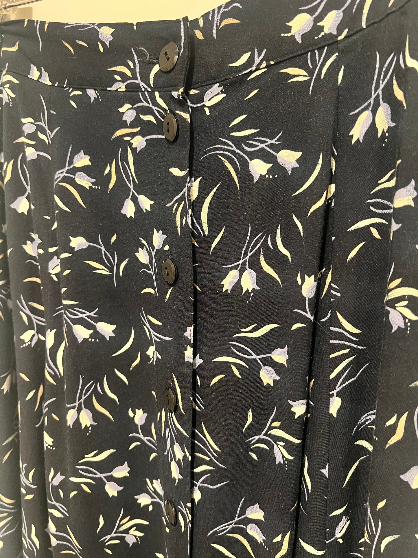 90s Radcliffe by Sag Harbor Floral Skirt