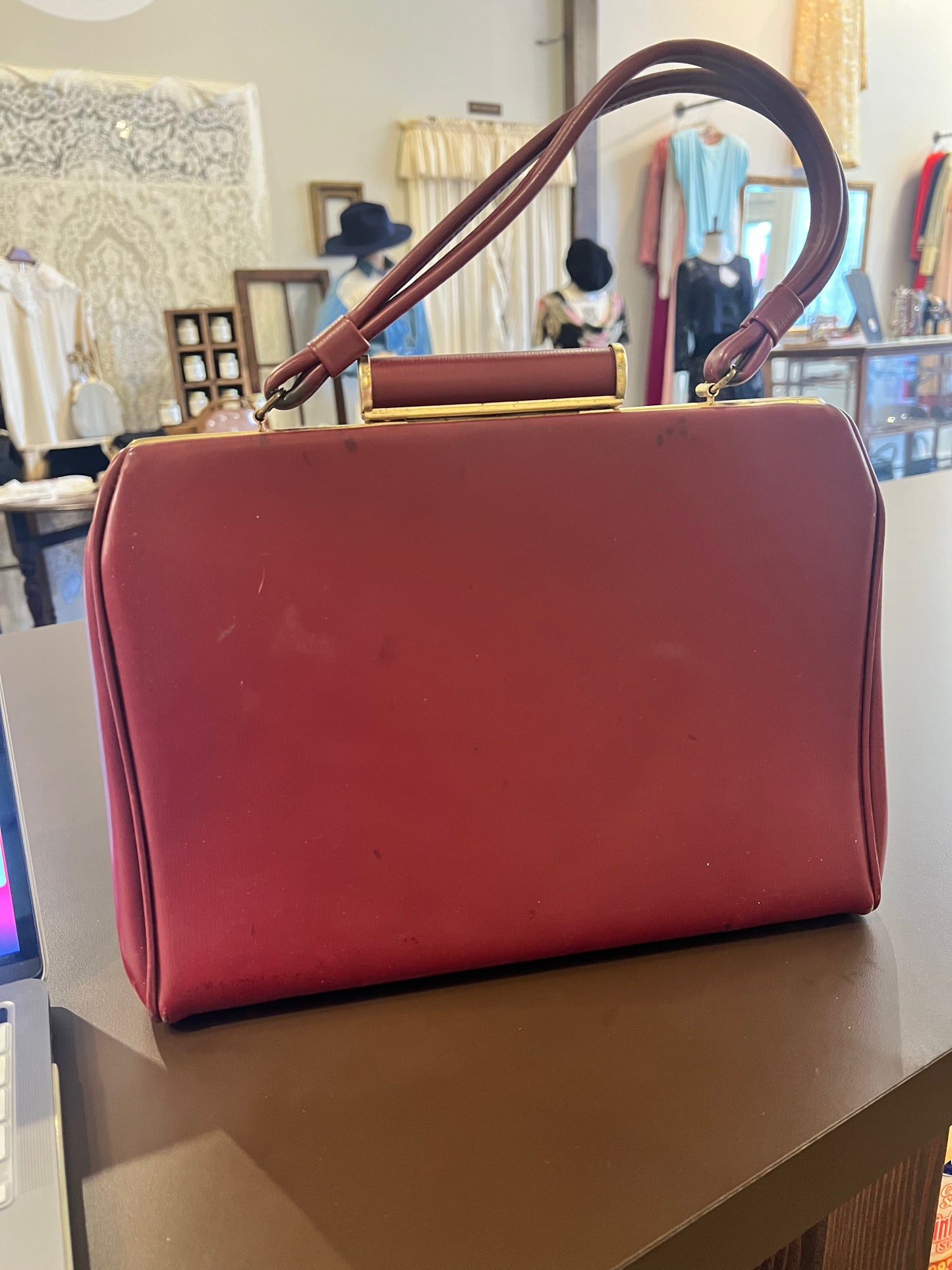 60s Dover Purse