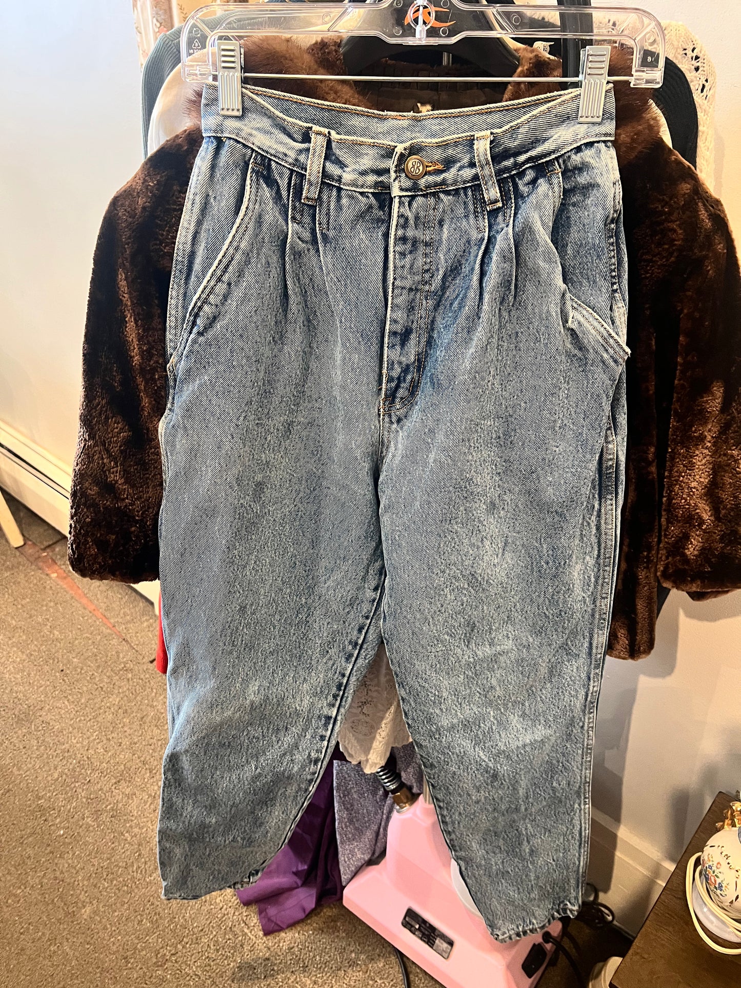 1990s Bill Blass Tapered Jeans