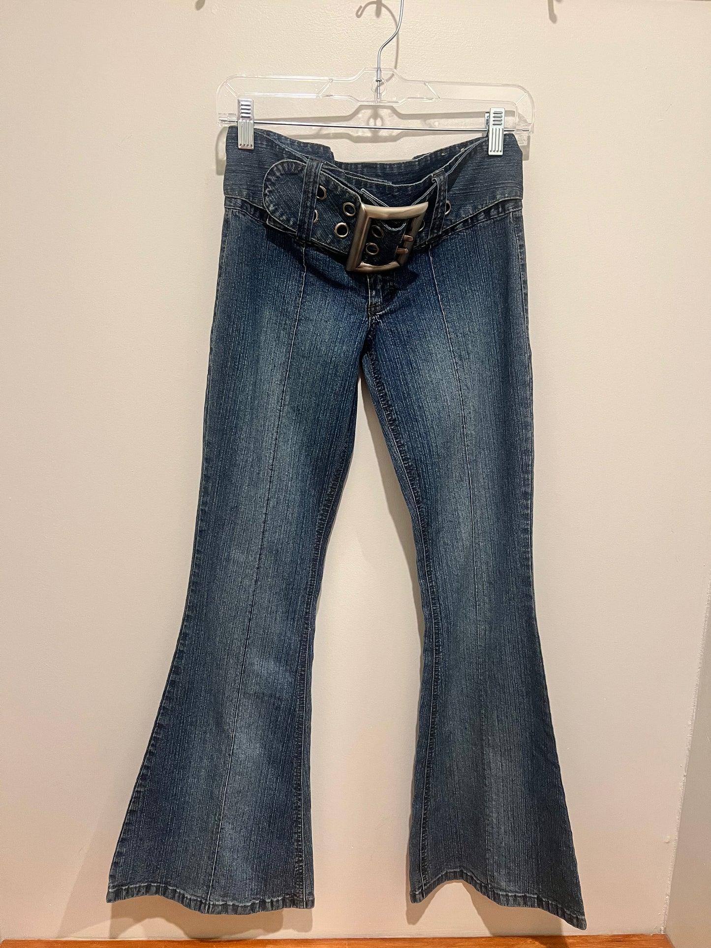 2000s Mudd Jeans w/ Silver Buckle Belt