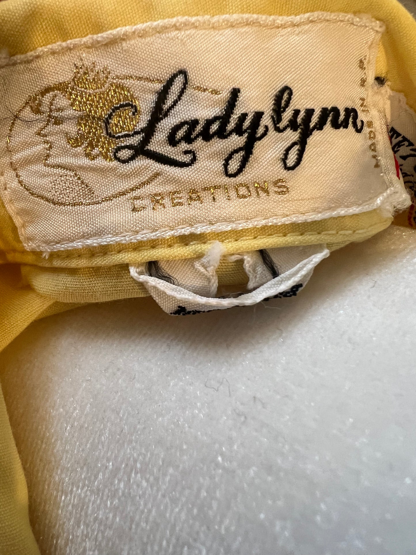 1970s Lady Lynn Embroidered Top