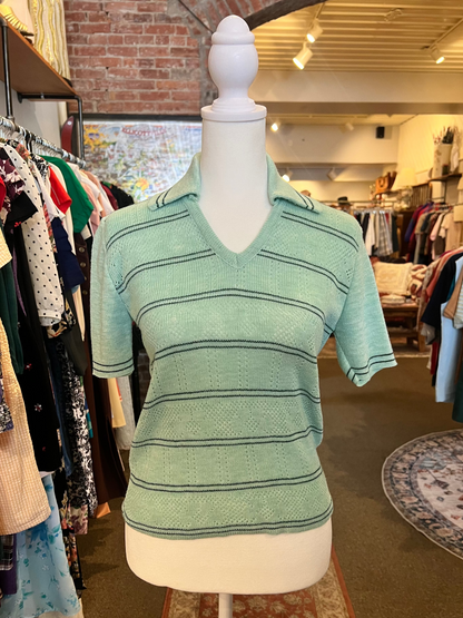 1970s Short Sleeve Sweater Top