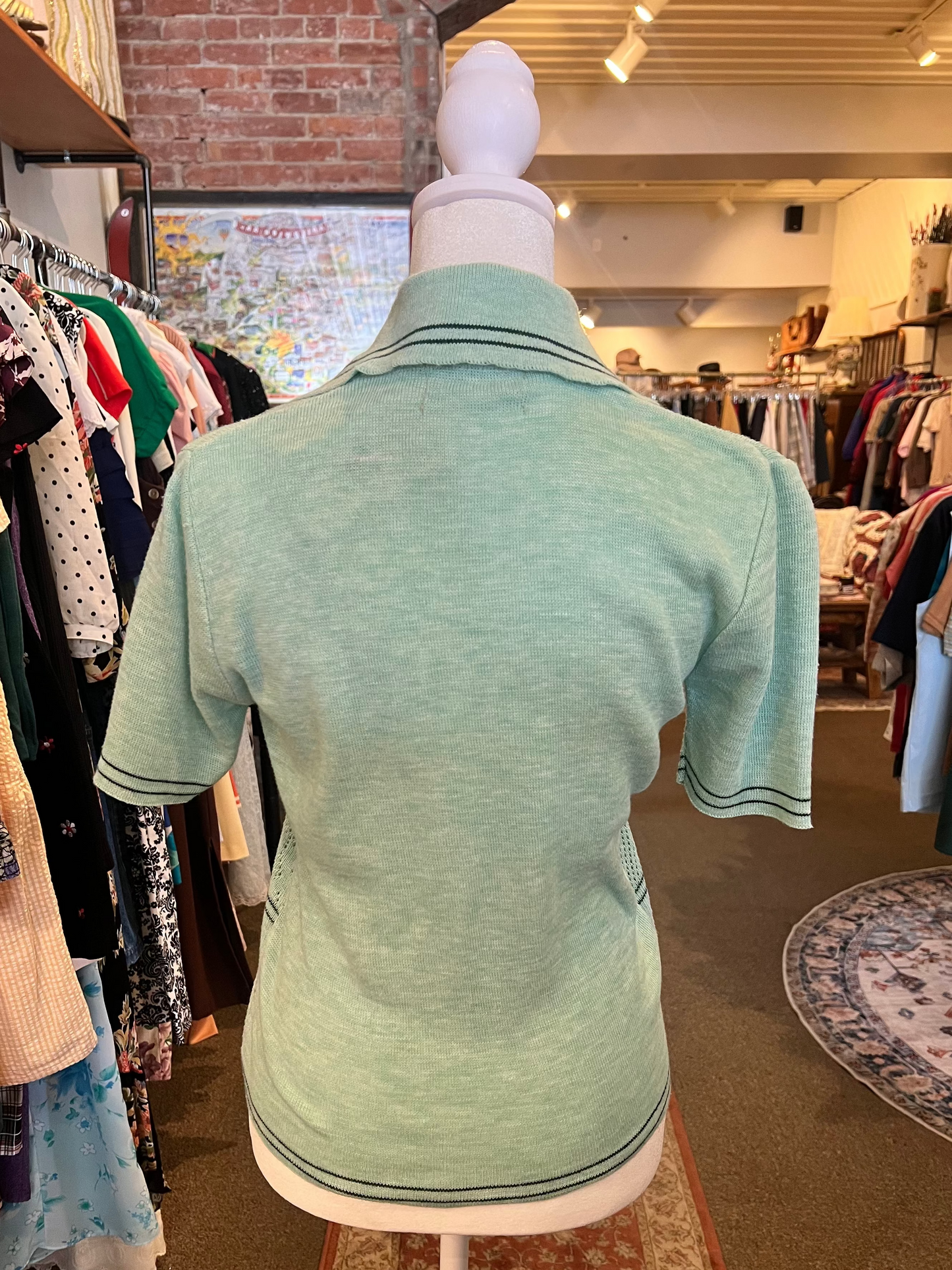 1970s Short Sleeve Sweater Top