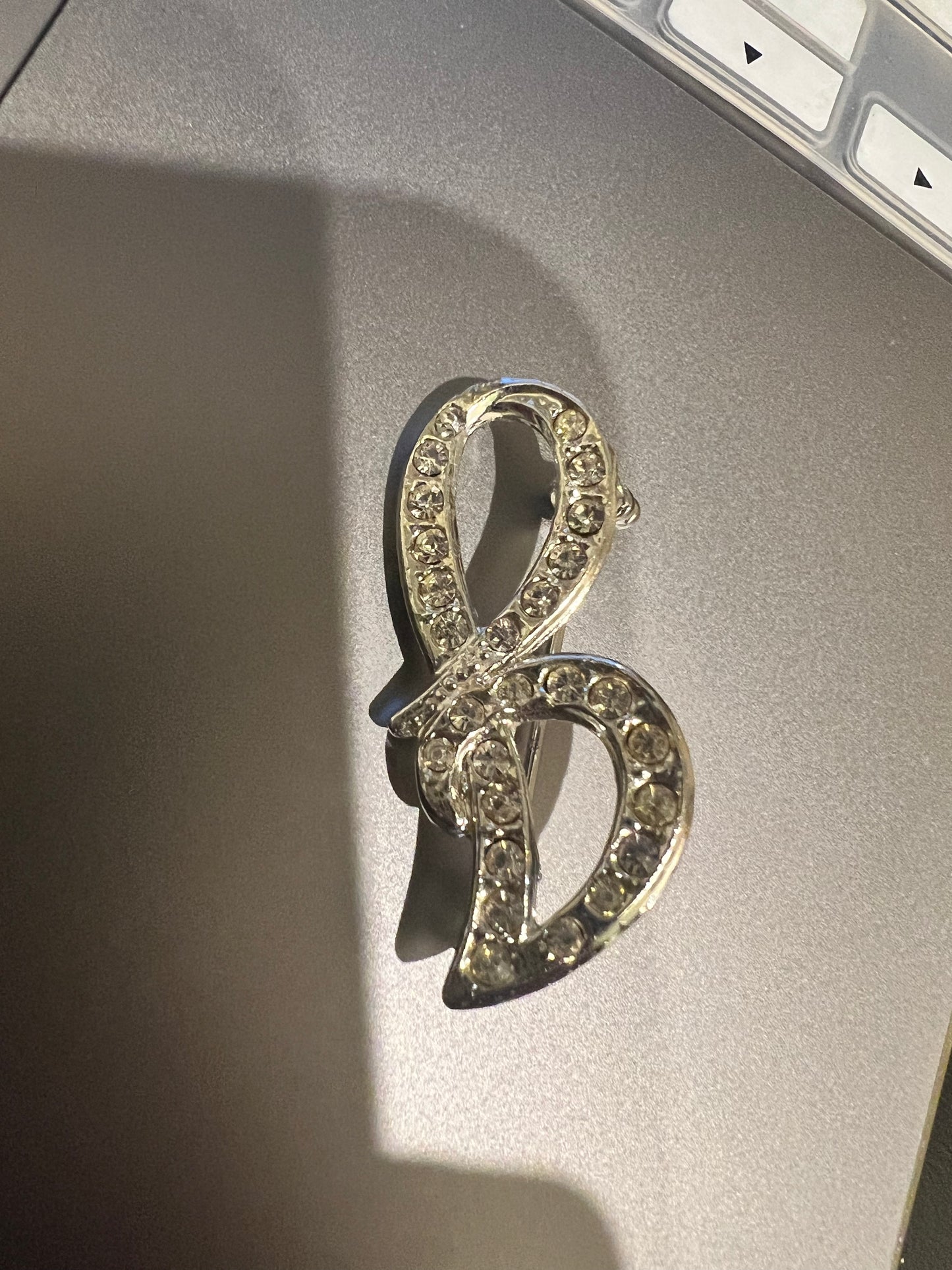 Vintage Rhinestone Brooch