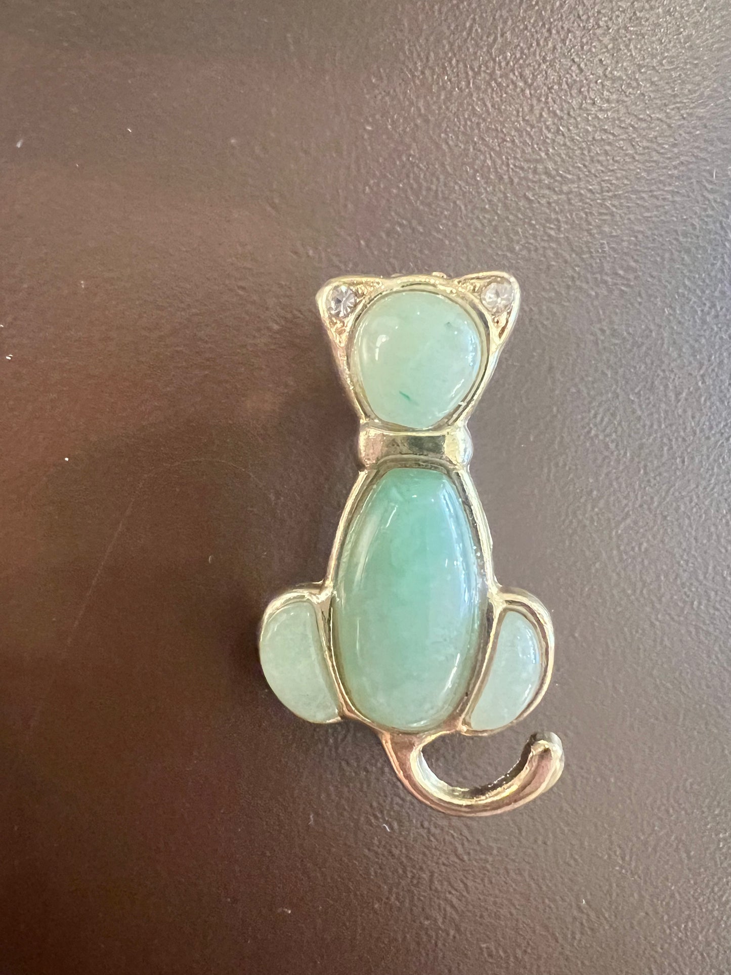Vintage Green & Gold Tone Cat Pendant/Brooch