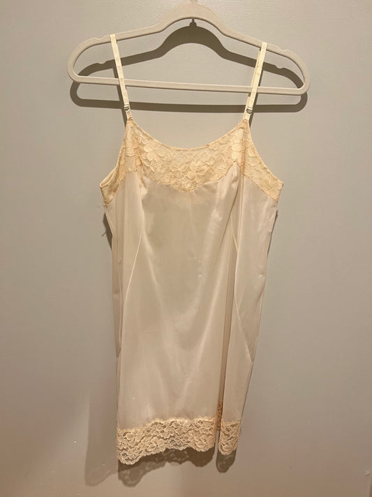 1950s Vanity Fair Slip Dress