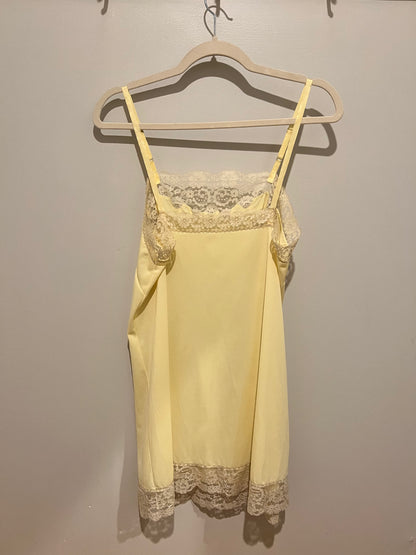 1950s/60s Van Raalte Lace Detail Slip