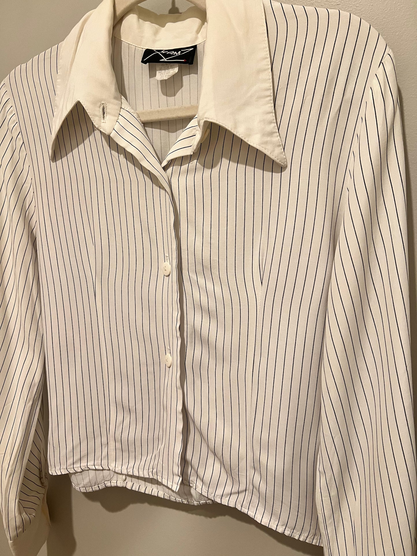1990s Xtrmz Pin Stripe Buttoned Down Shirt