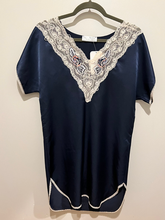 1980s Val Mode Lingerie Sleep Shirt