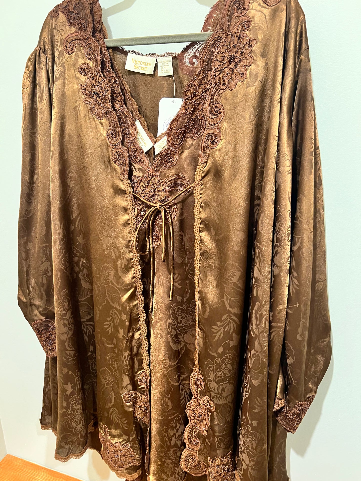 1980s/90s Victoria's Secret Slip & Robe Set