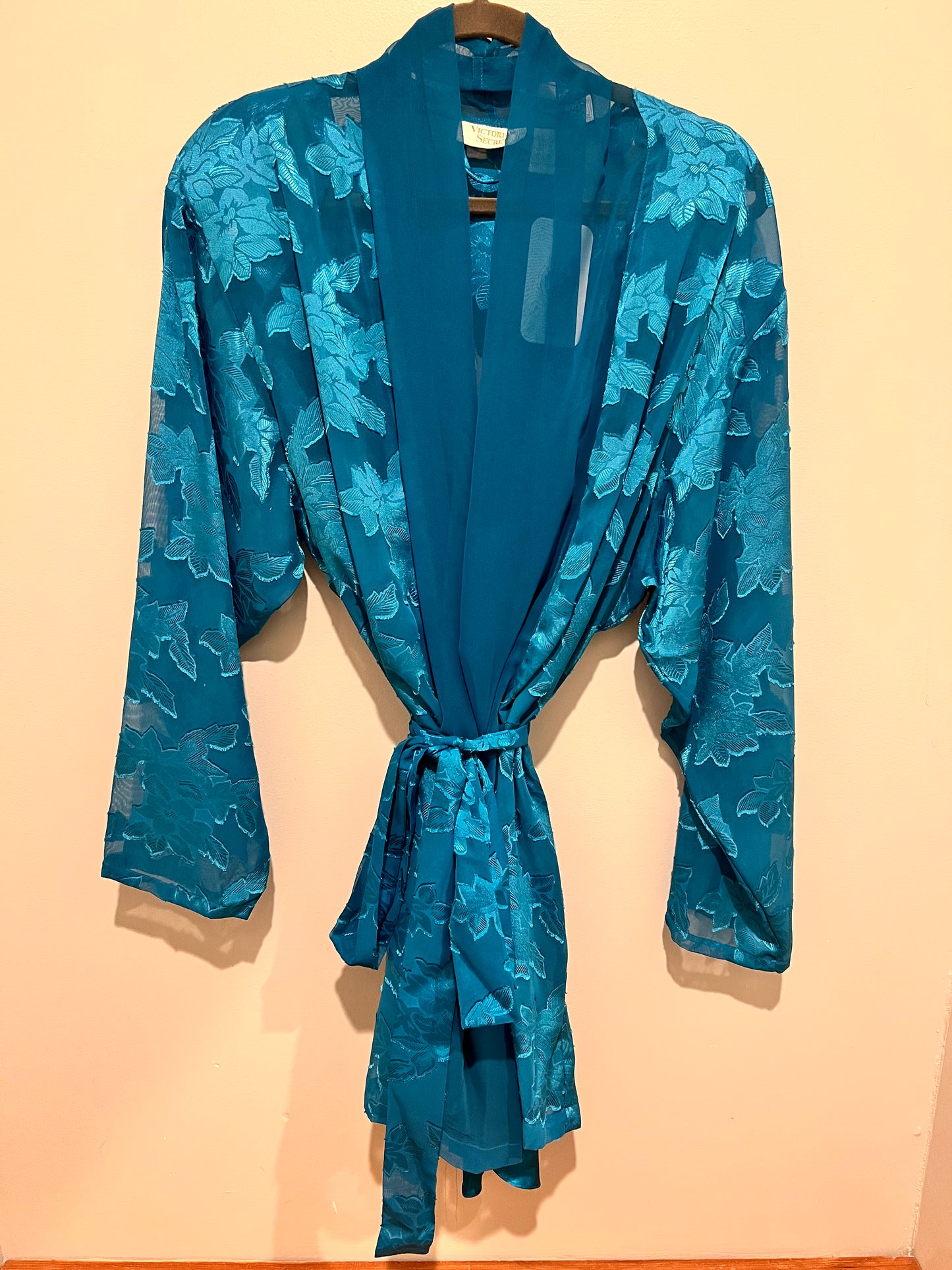 1980s/90s Victoria's Secret Slip & Robe Set
