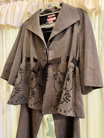 2000s Bandolino Pant Suit Set