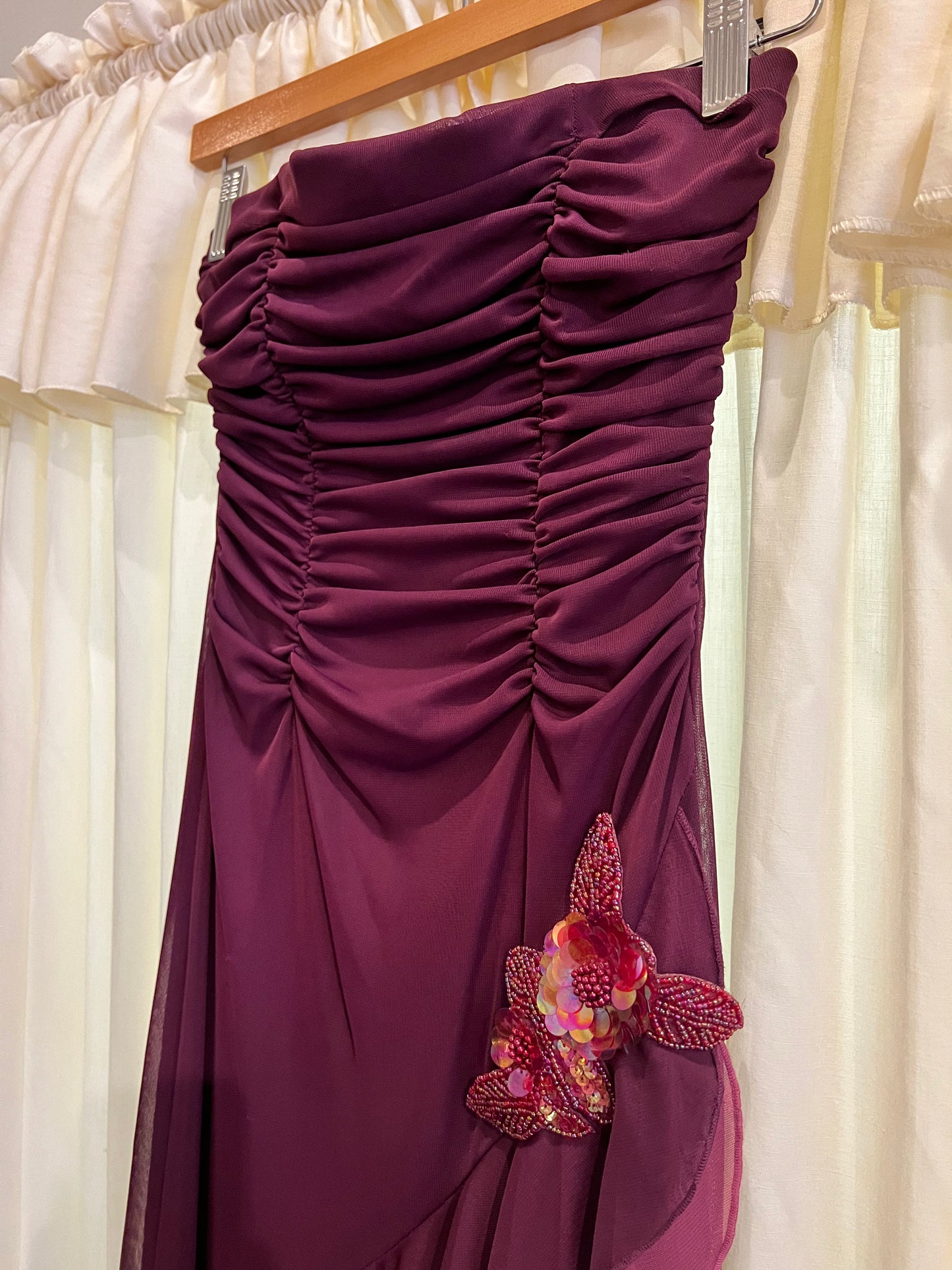 1990s/2000s City Triangles Ruffle Dress