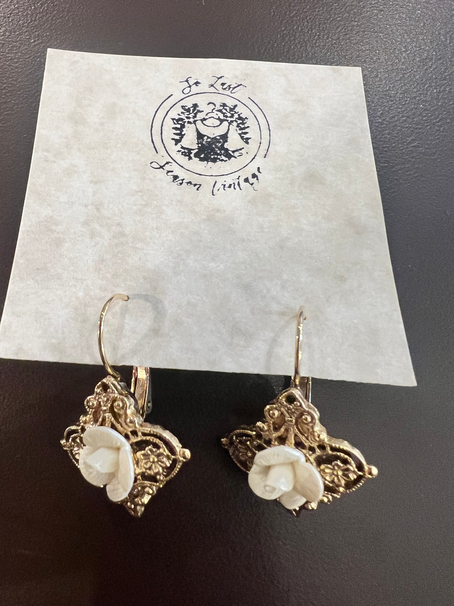 Vintage Ornate White Flower Earrings