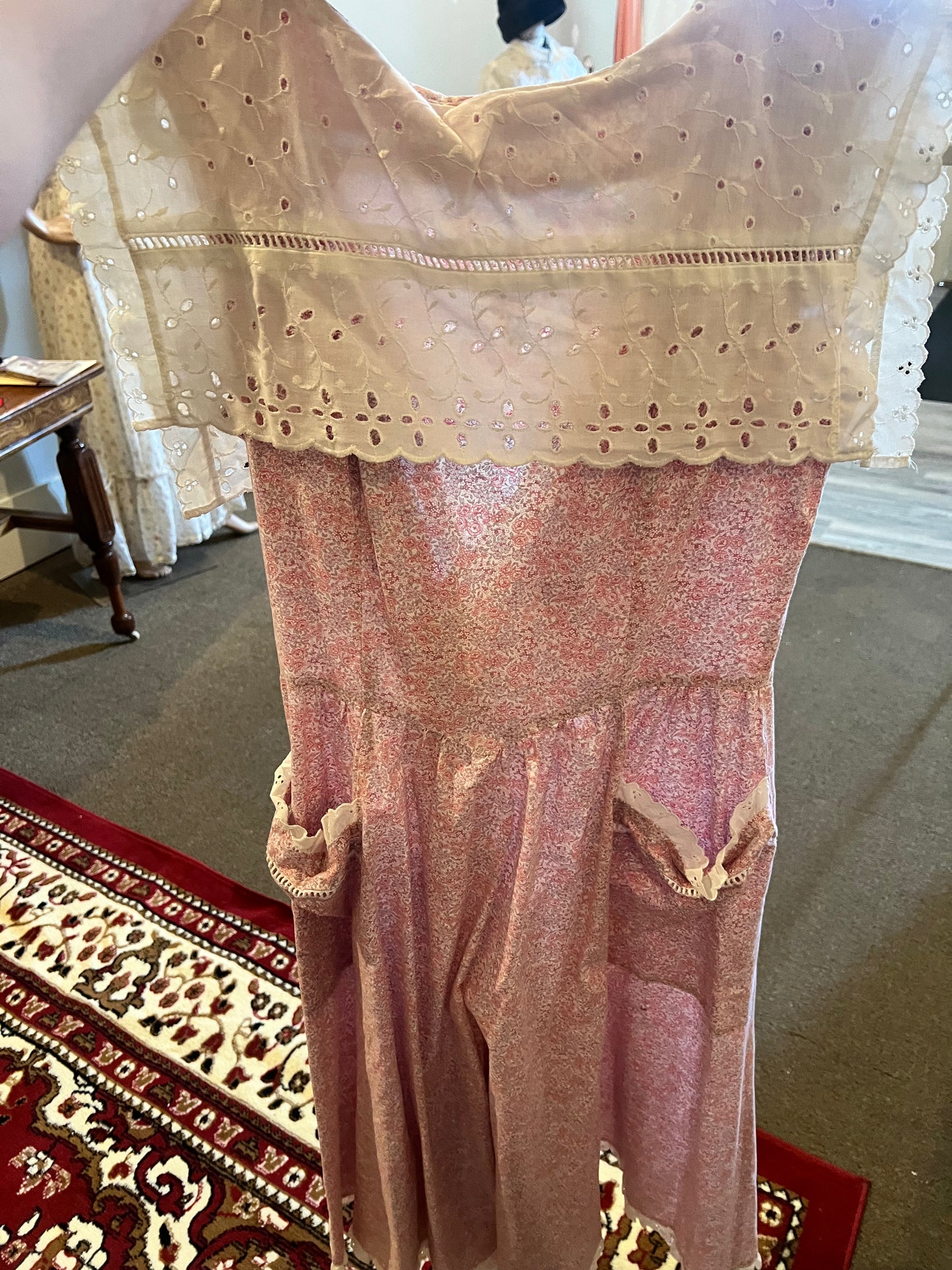 70s Gunne Sax Floral Lace Dress