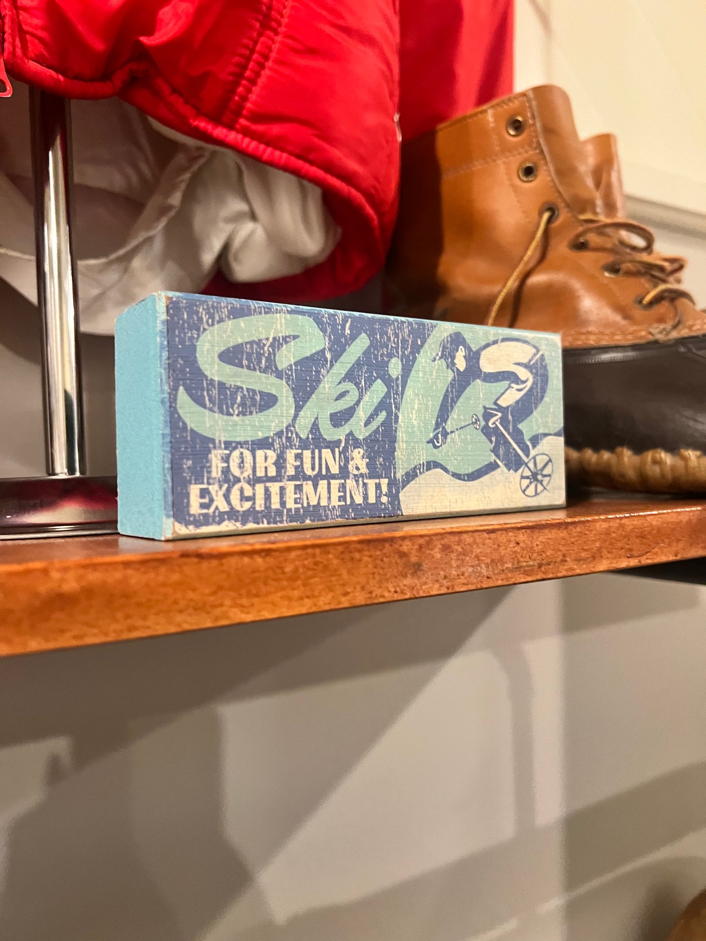 Small Wooden Ski Sign