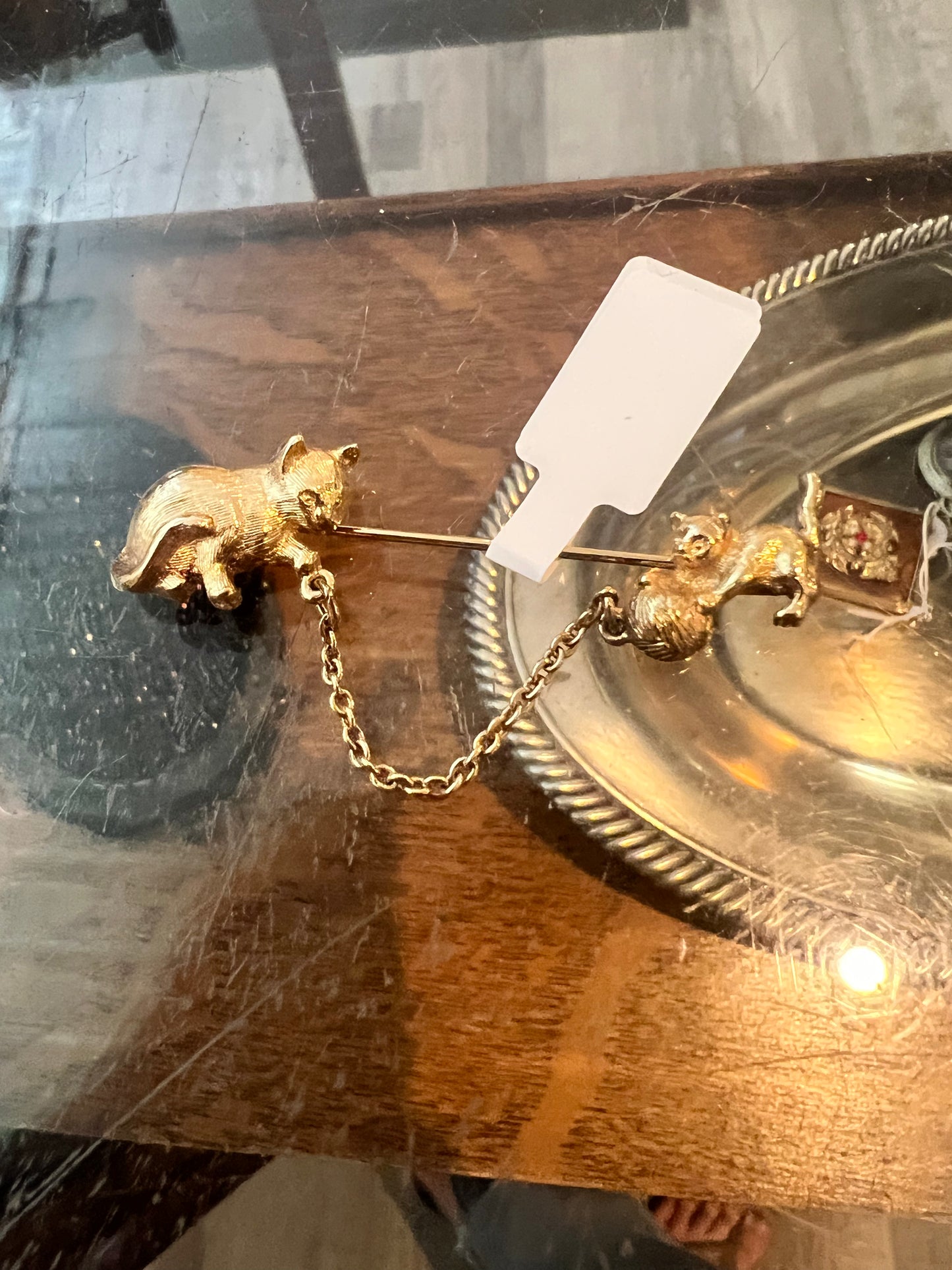 Avon Cat Pin