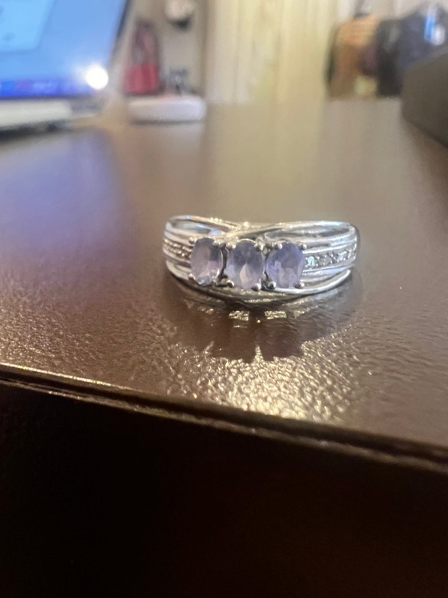 Vintage 10k White Gold Tanzanite Ring