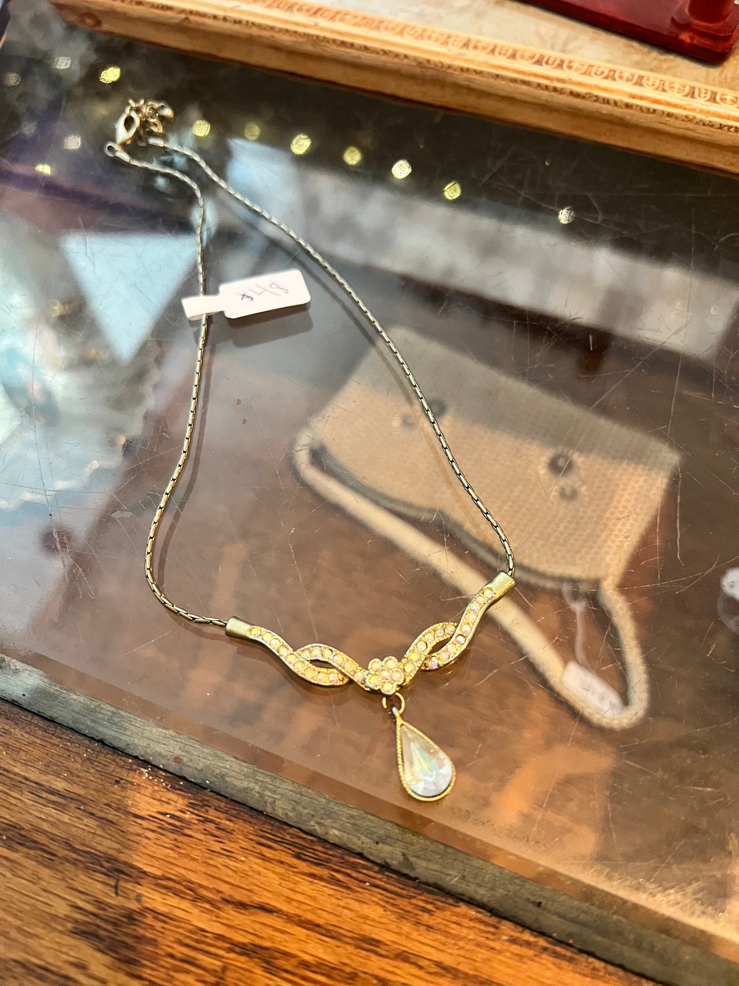 Teardrop Pendant Necklace