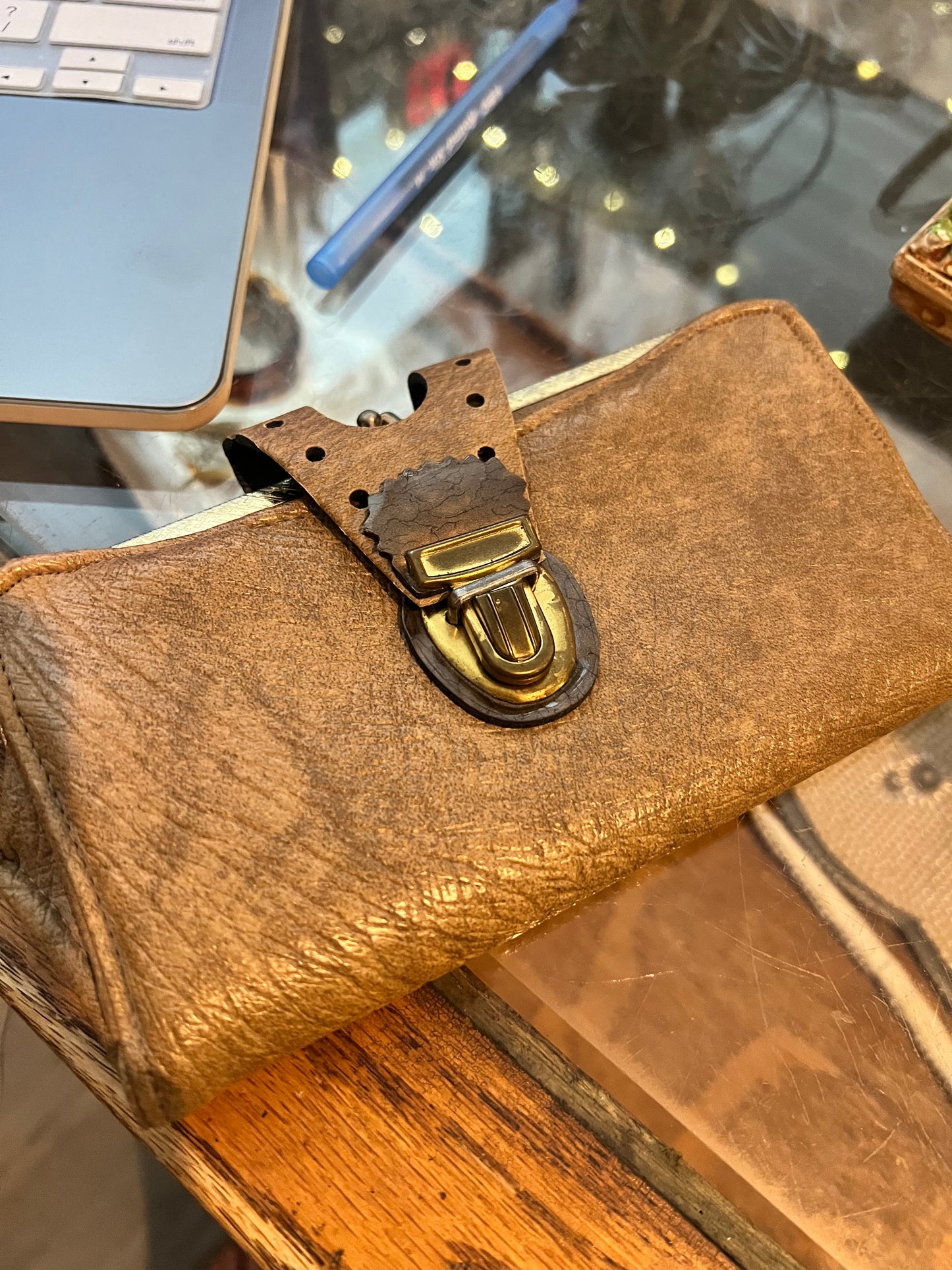 Brown Click Clasp Wallet