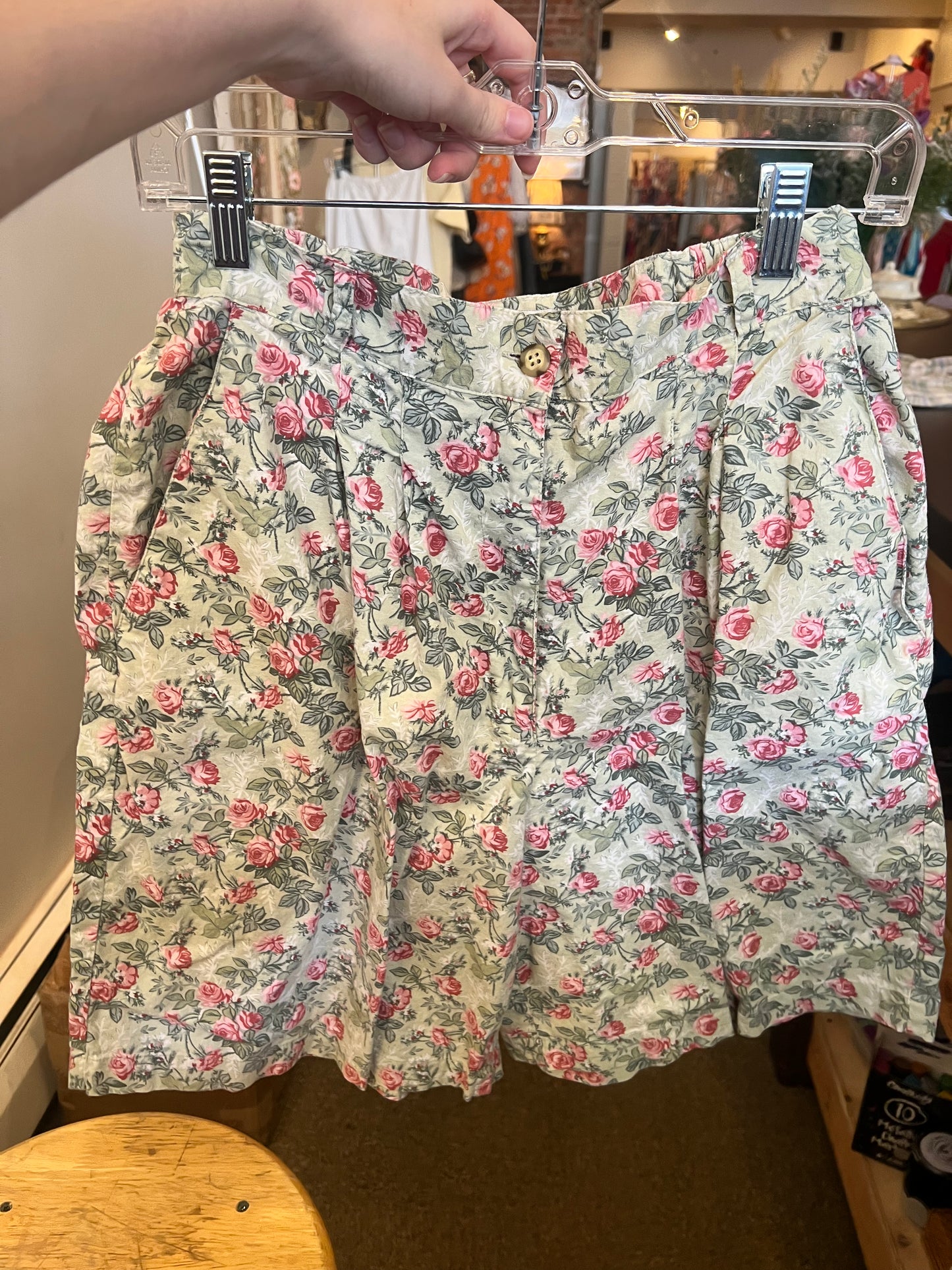 90s Karen Scott Floral Shorts
