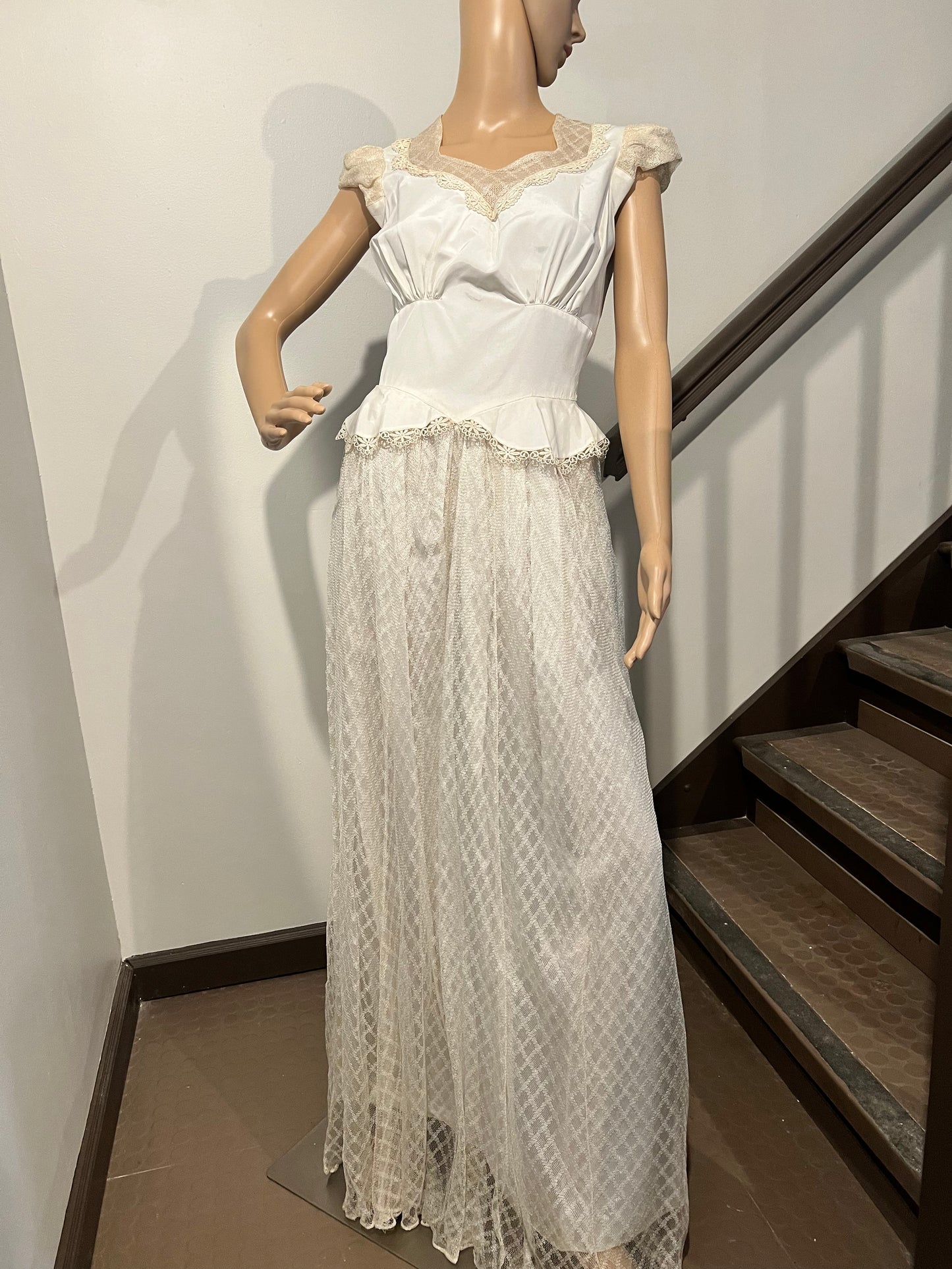 1945 Wedding Dress