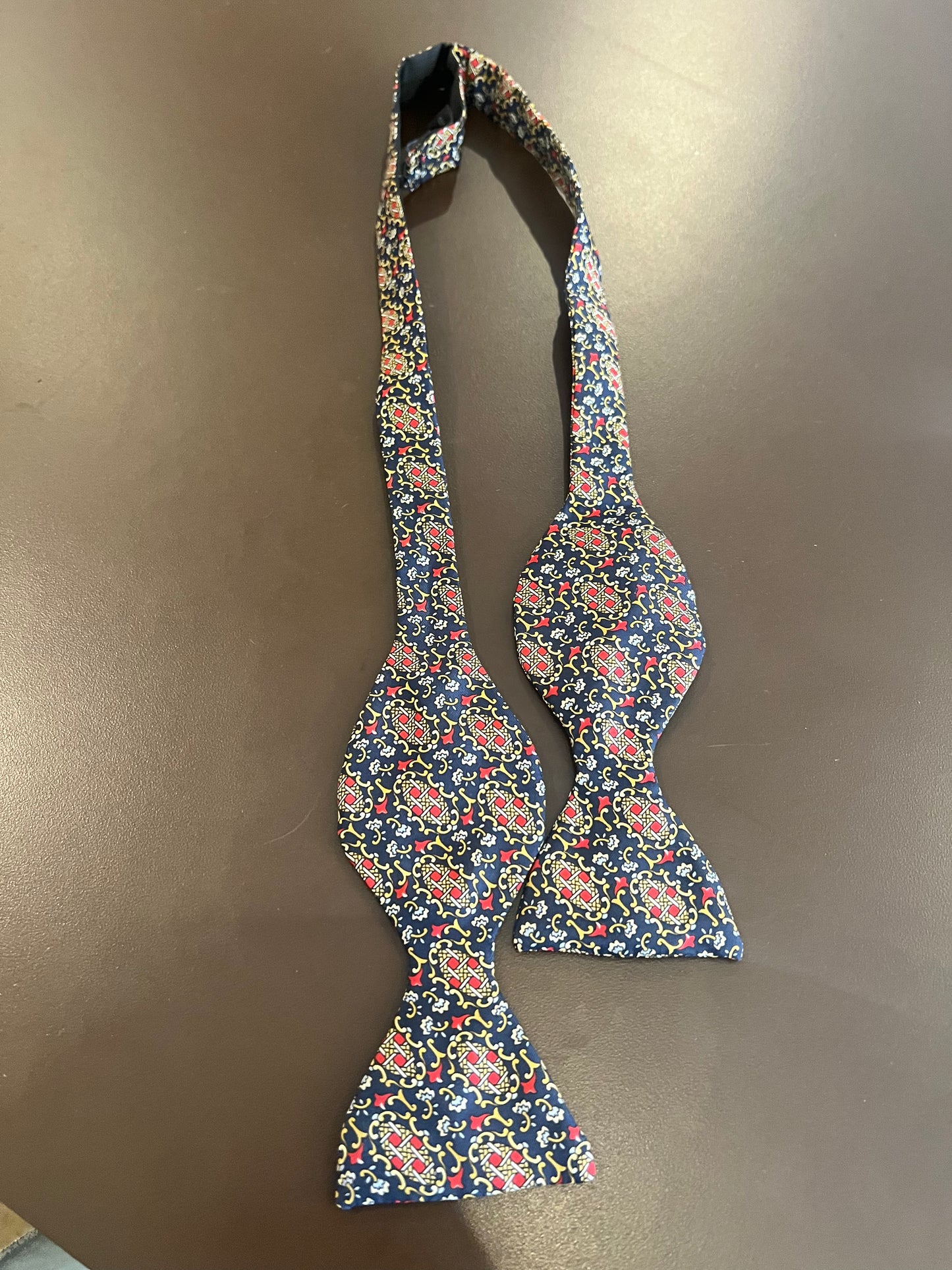 Vintage Printed Bow Tie