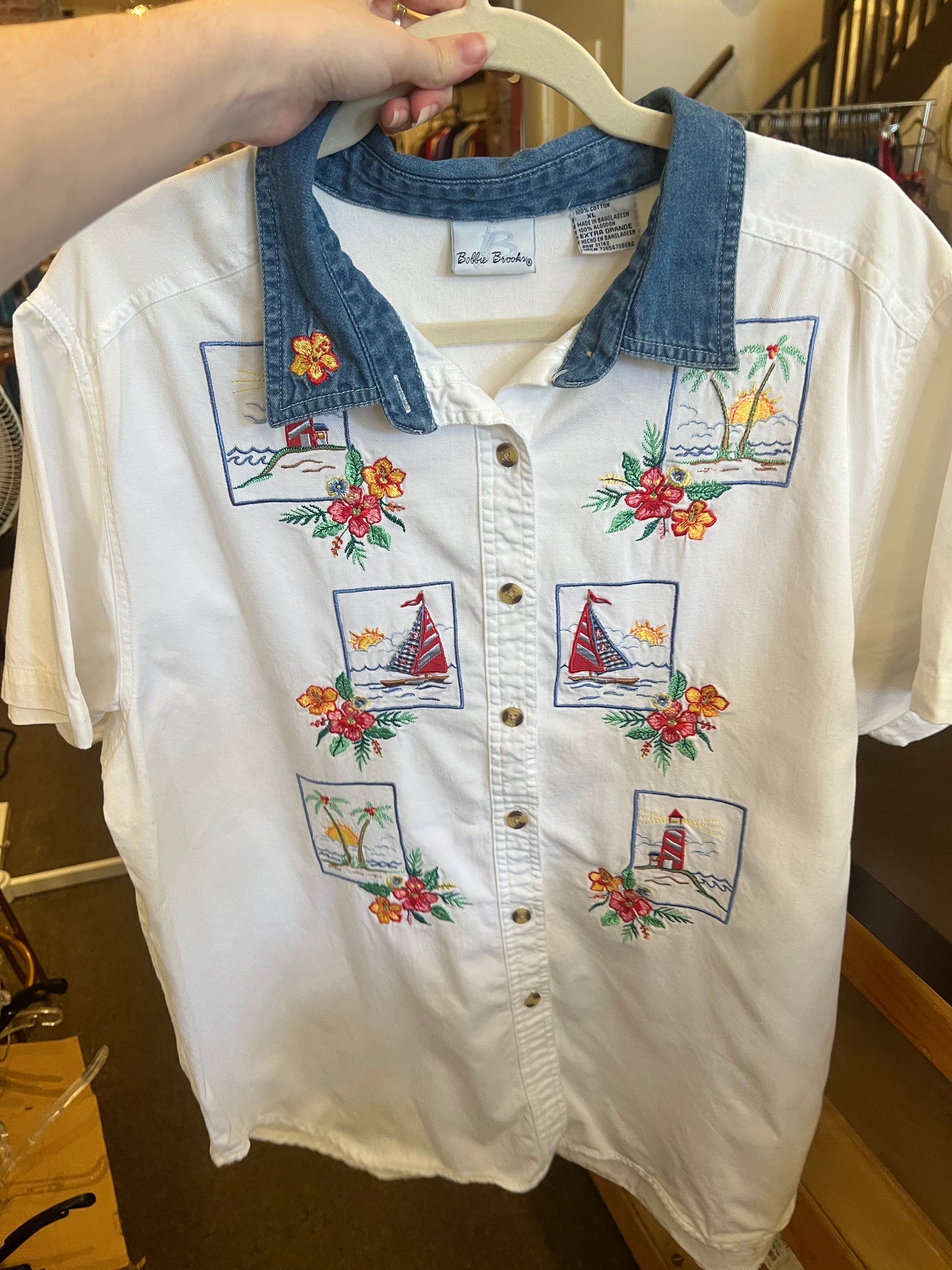 90s Bobbi Brooks Embroidered Tropical Button Up Shirt