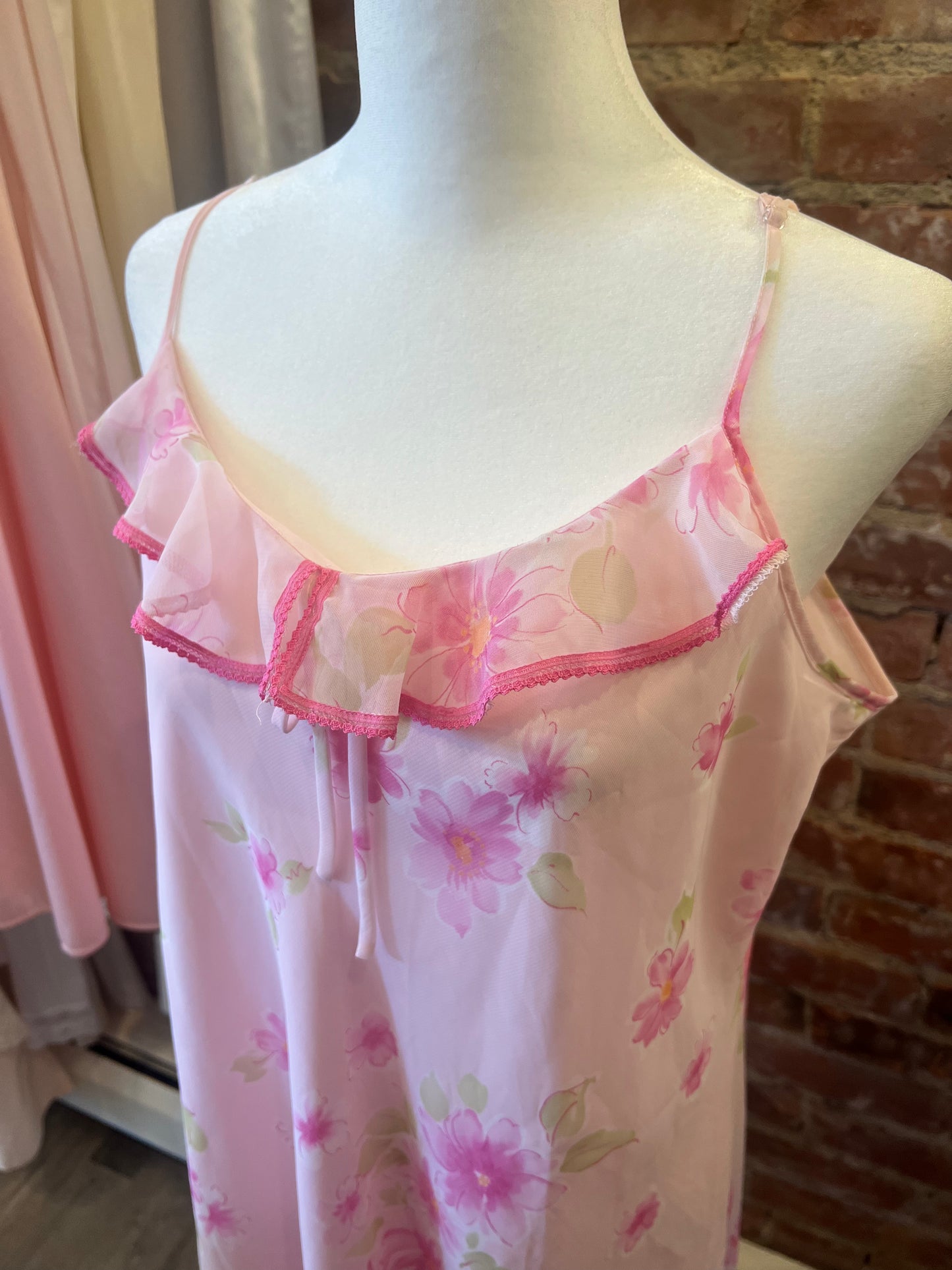 2000s Oscar de La Renta Pink Label Floral Slip