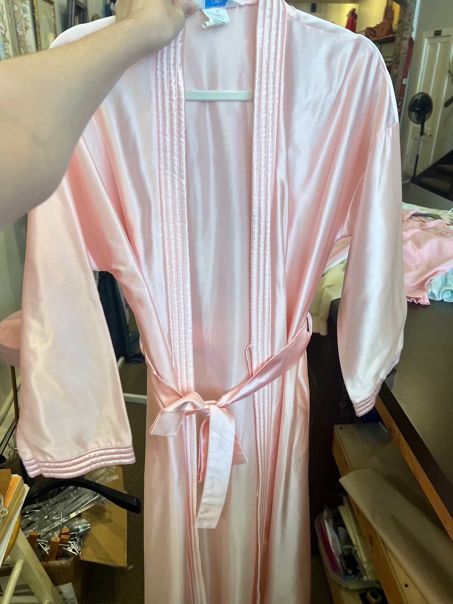 80s At Homewear Satin Robe