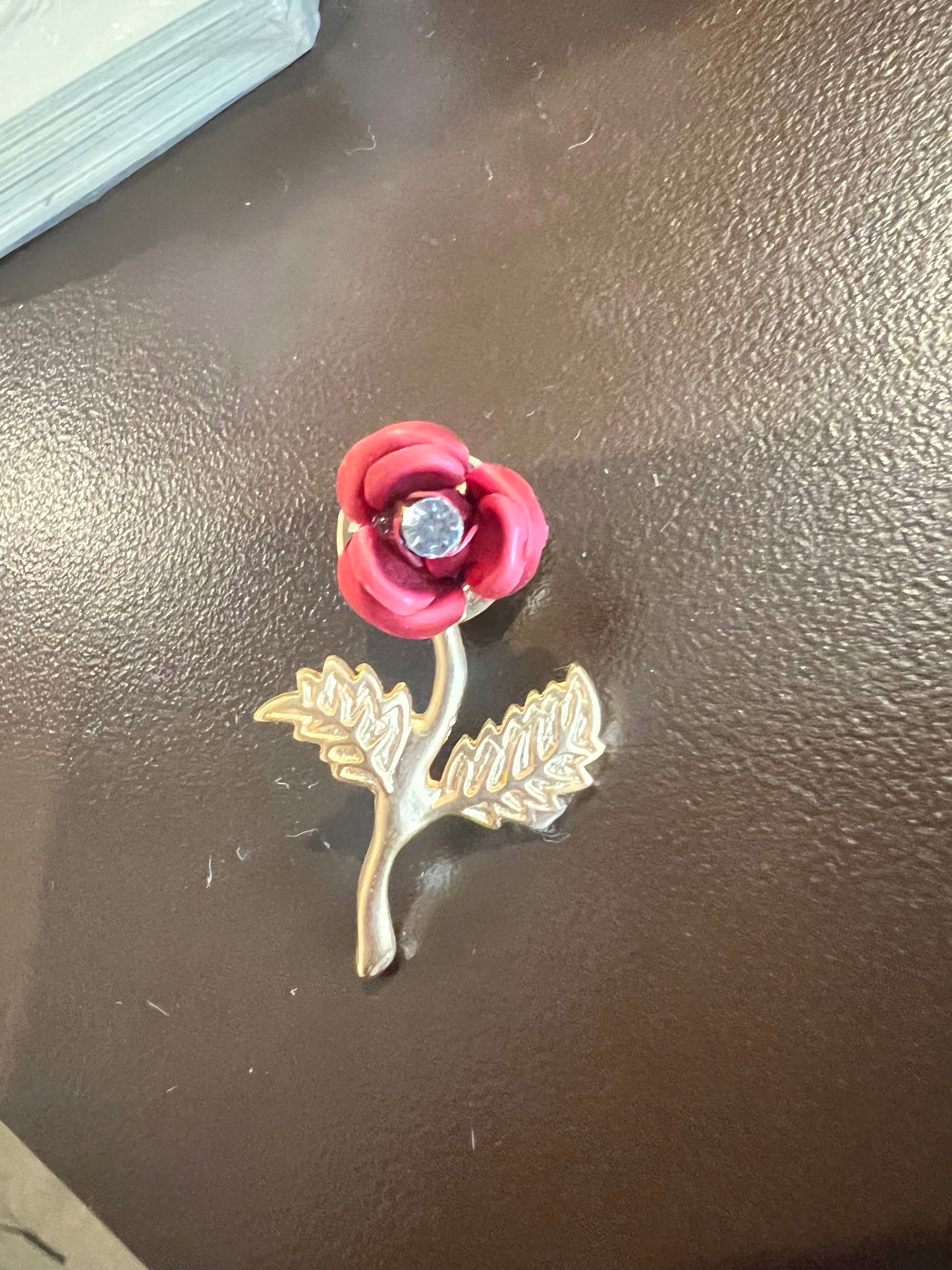 Vintage Gold Tone Rose Pin