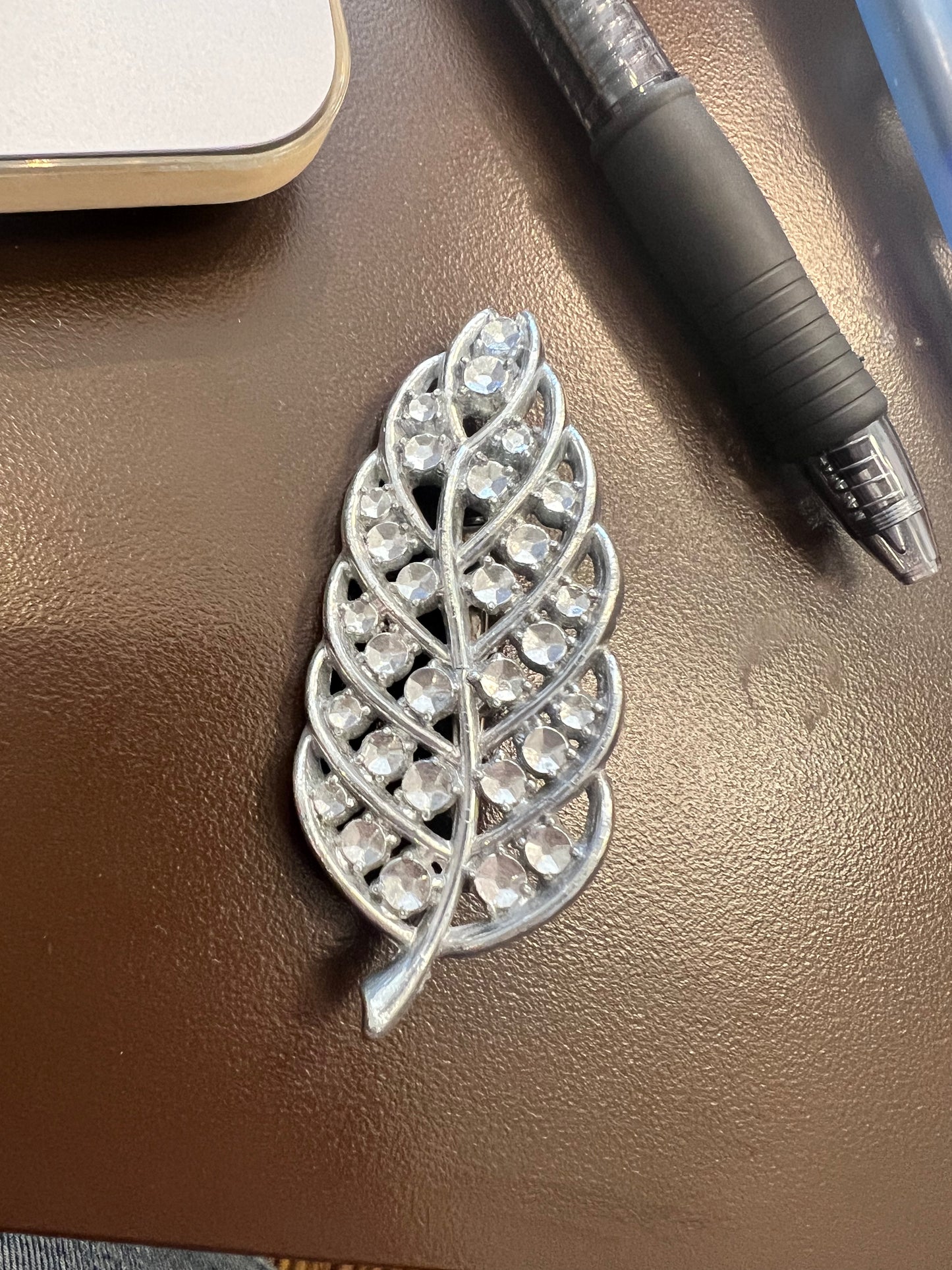Vintage Silver Tone Leaf Brooch