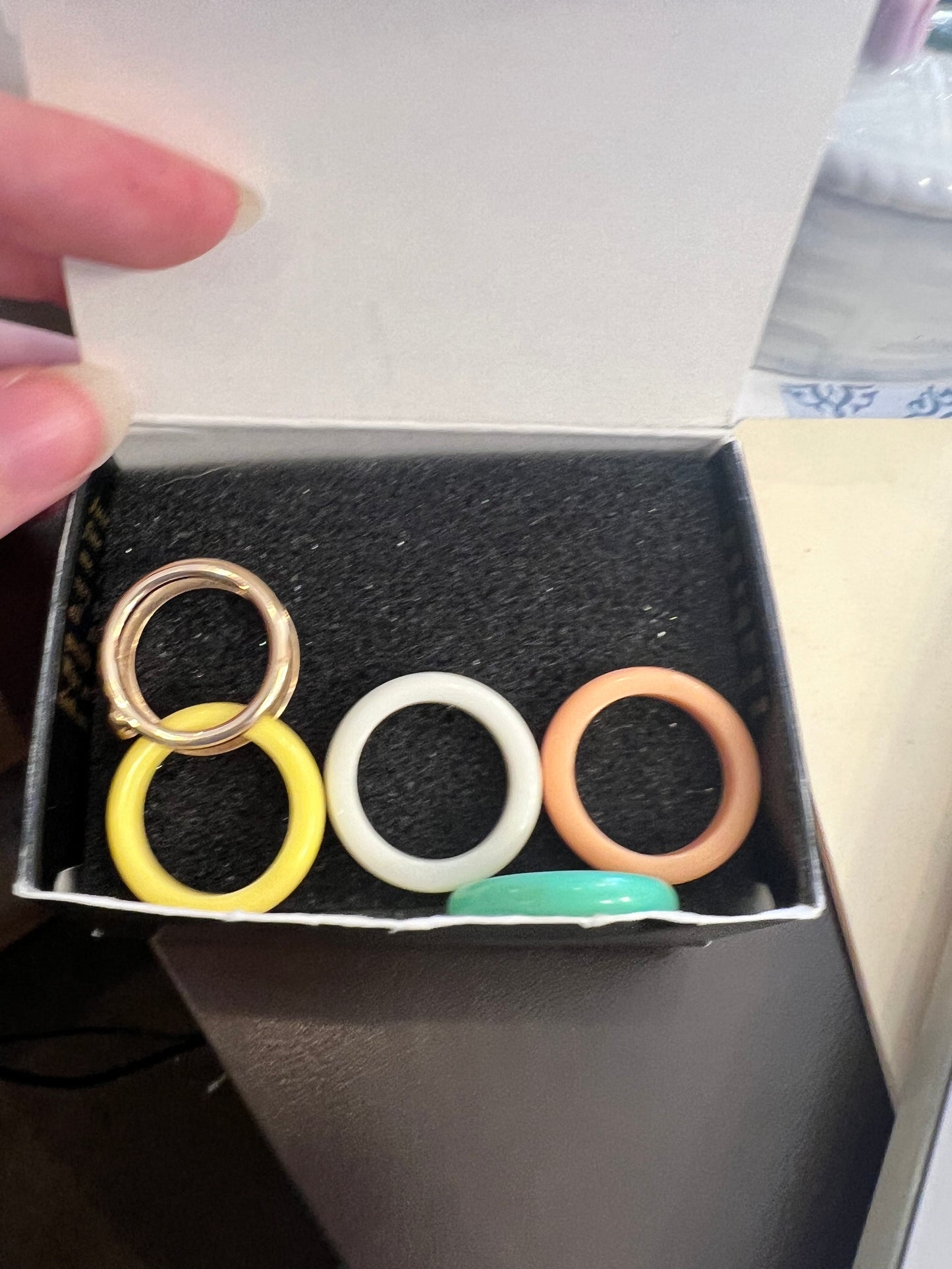 Vintage Avon Interchangeable Ring Set