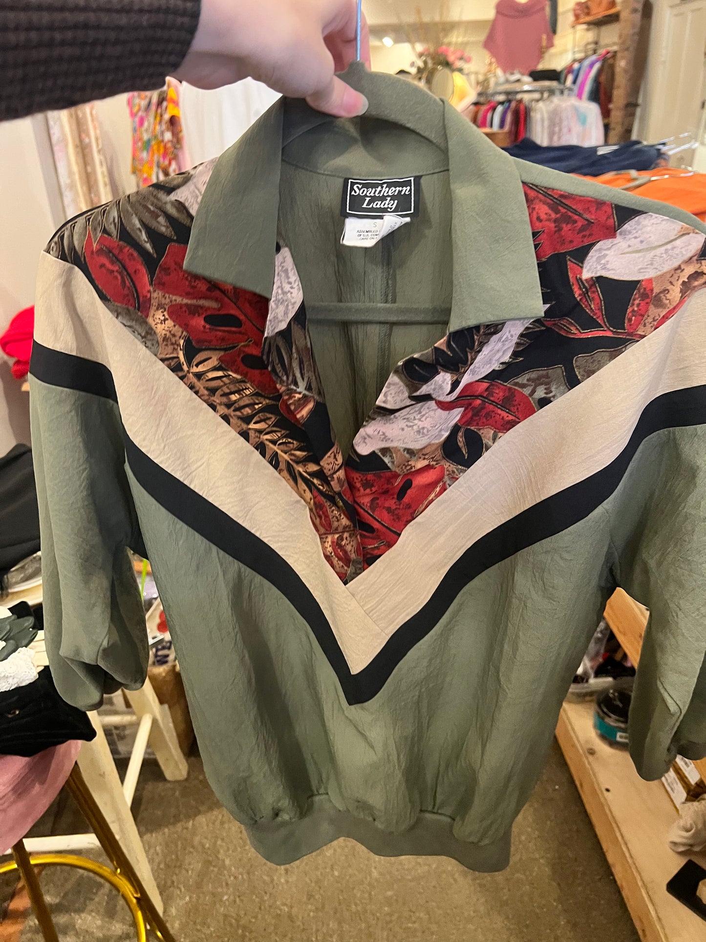 80s Southern Lady Printed Detail Top