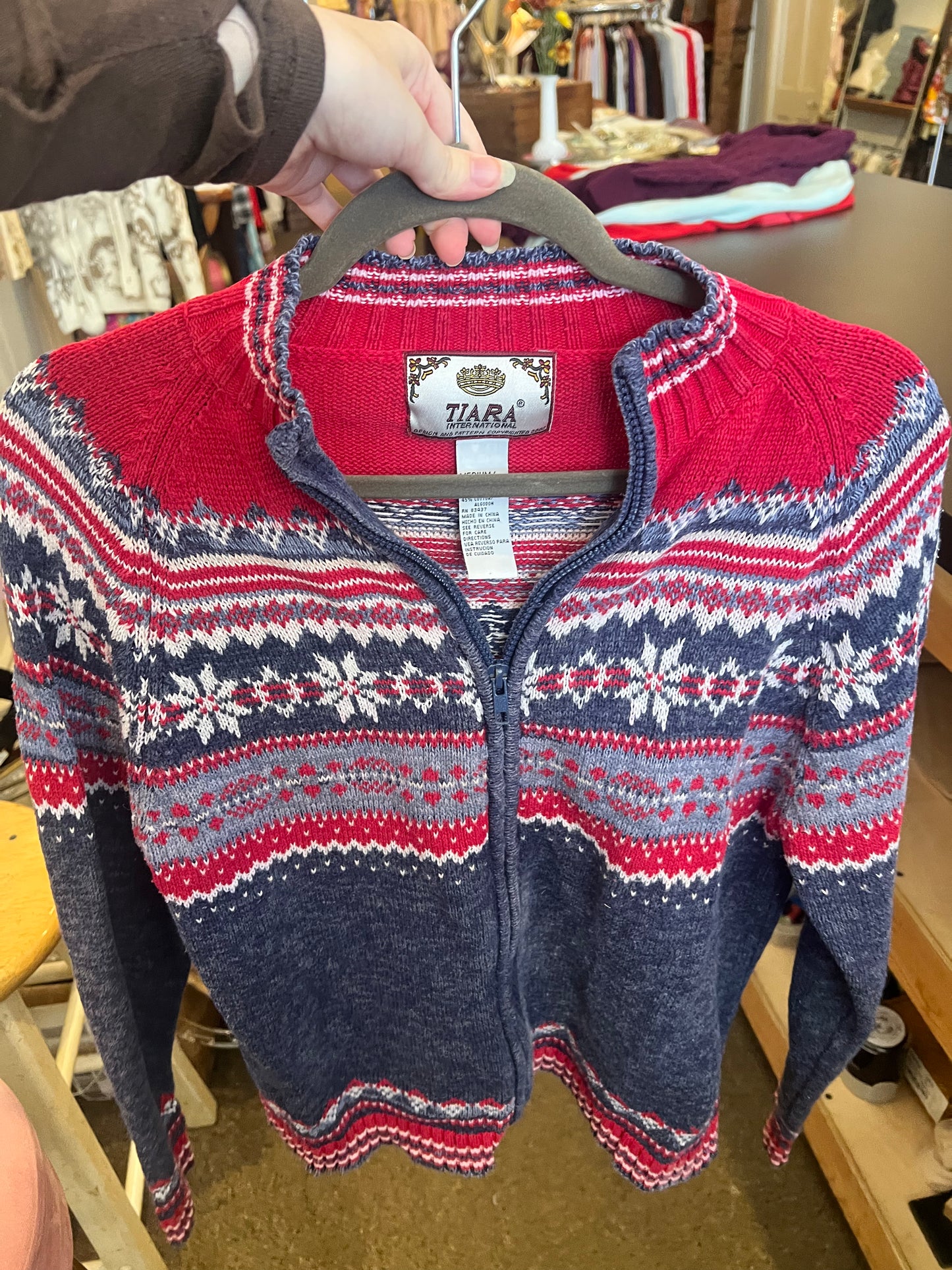 2002 Tiara International Zip Up Sweater
